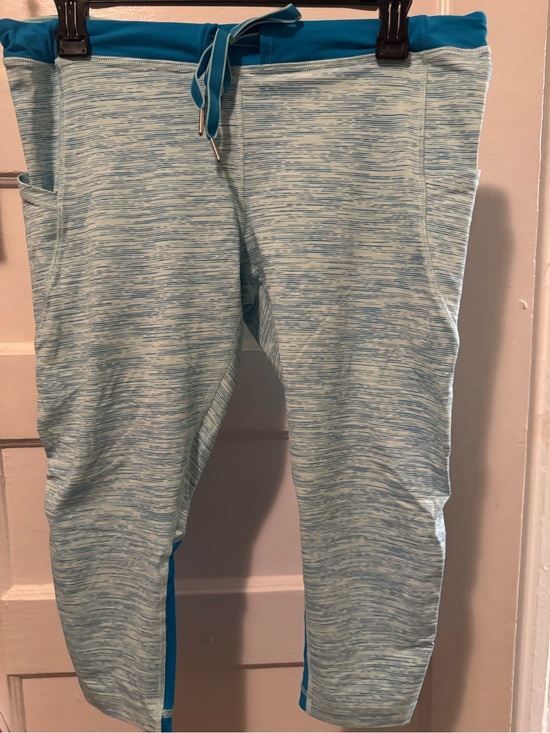 lululemon athletica Pants - lululemon athletica Light Blue and White Space-Dye Capri with Teal Waistband